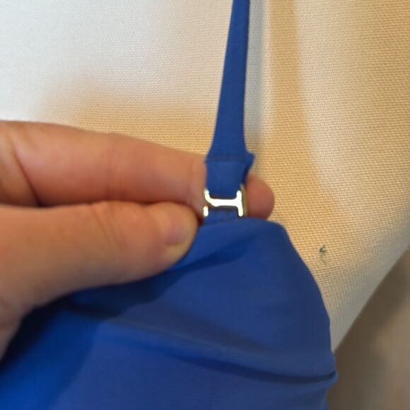 Kenneth Cole Reaction Size 6 Ruffled One Piece Swimsuit Blue Halter Strap - Picture 3 of 8